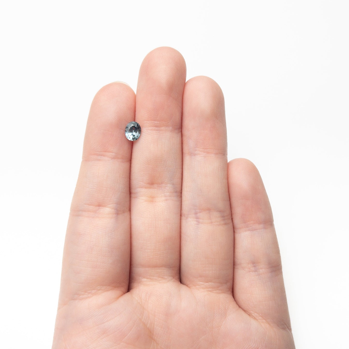 0.80ct 6.02x4.98x3.24mm Oval Brilliant Sapphire 26158-02