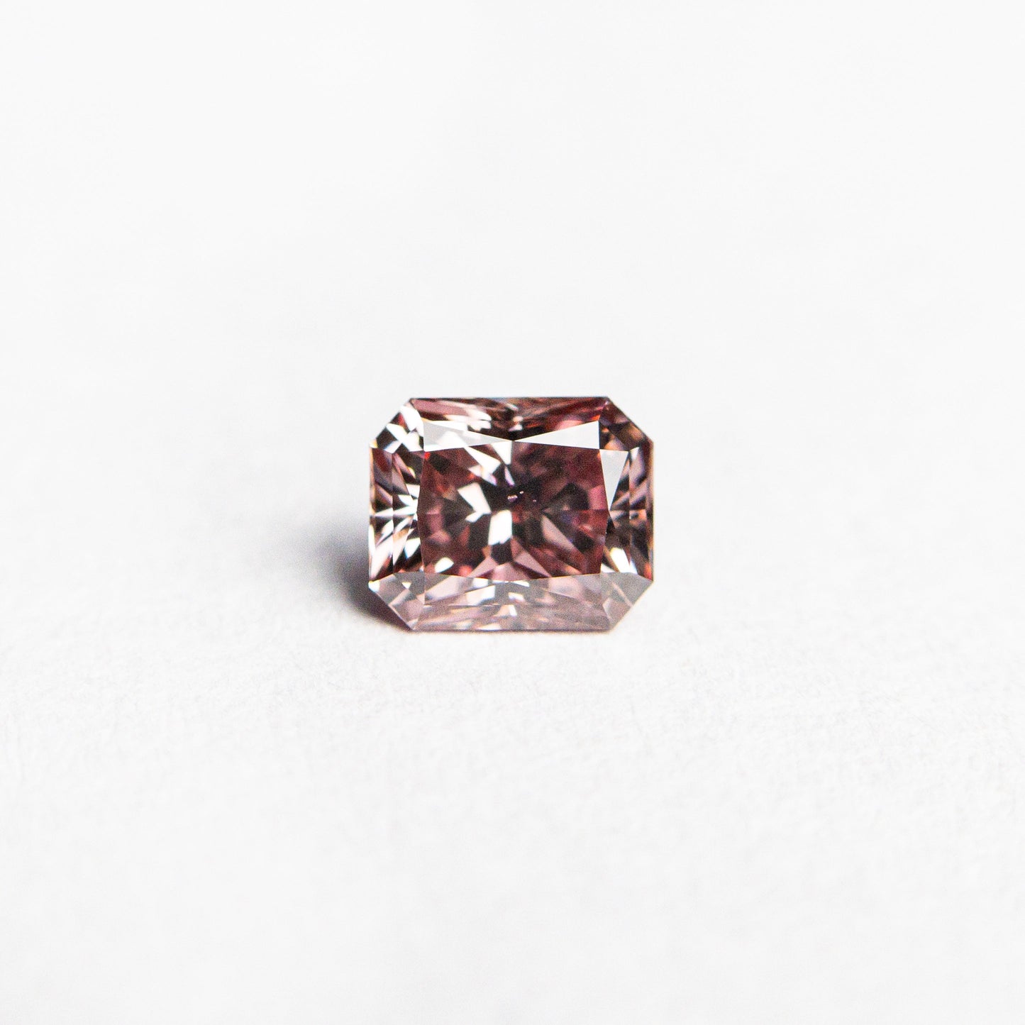 0.35ct 4.40x3.60x2.73mm GIA SI1 Fancy Deep Pink Cut Corner Rectangle Brilliant 24155-01