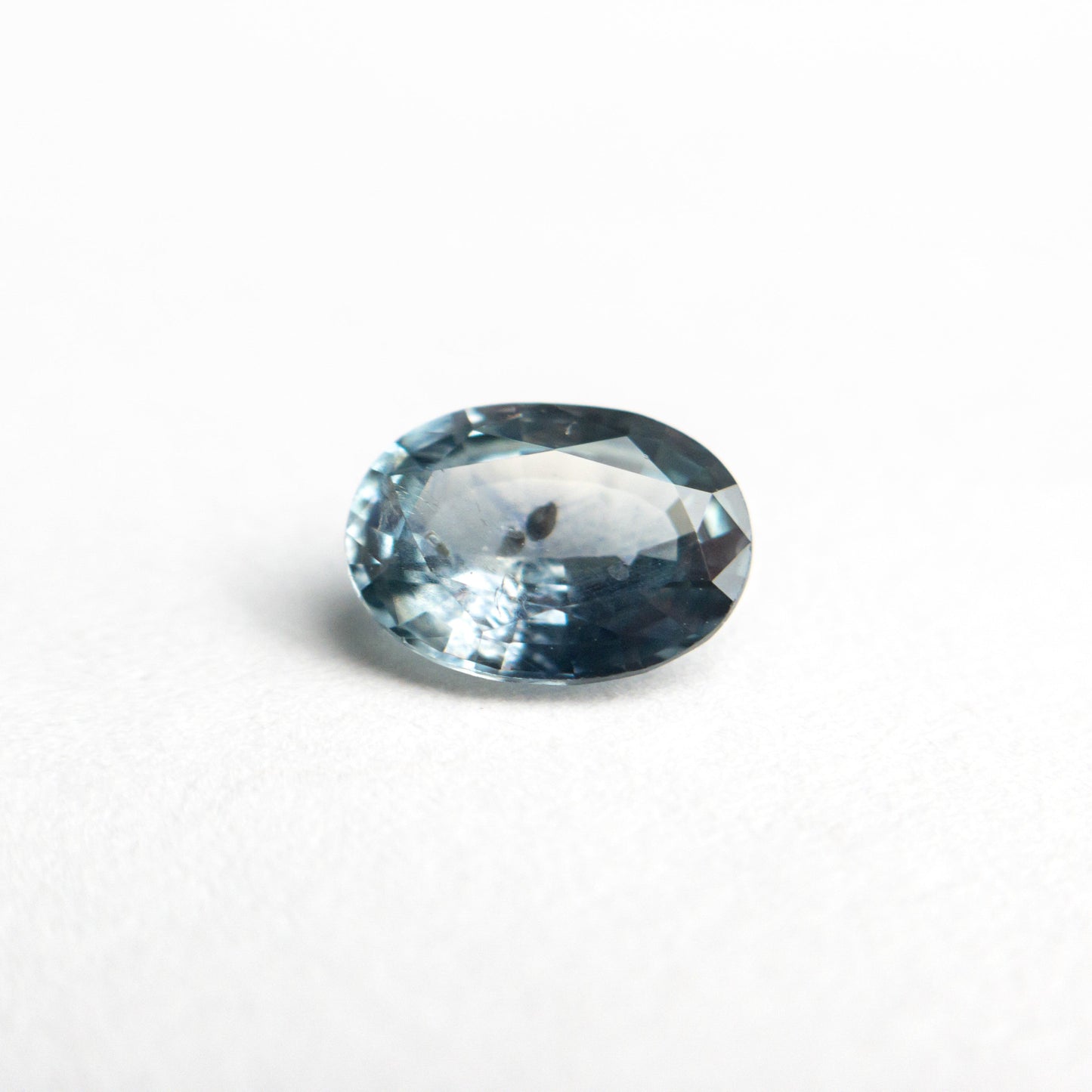 0.91ct 7.07x5.10x2.87mm Oval Brilliant Sapphire 19939-85