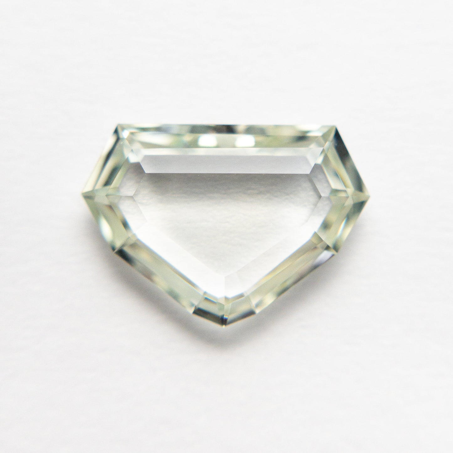 2.79ct 8.18x11.65x3.00mm Shield Portrait Cut Sapphire 19968-01