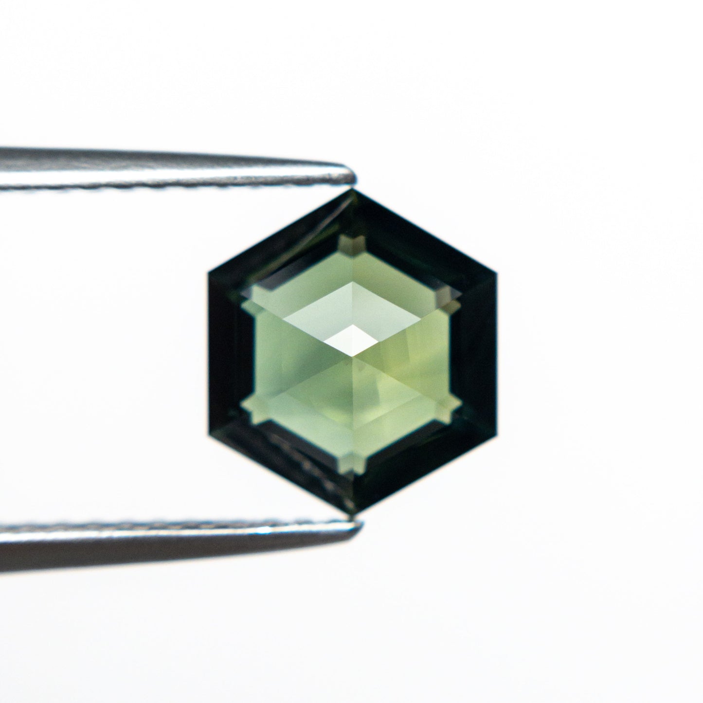 2.11ct 8.94x7.70x4.00mm Hexagon Double Cut Sapphire 22315-01