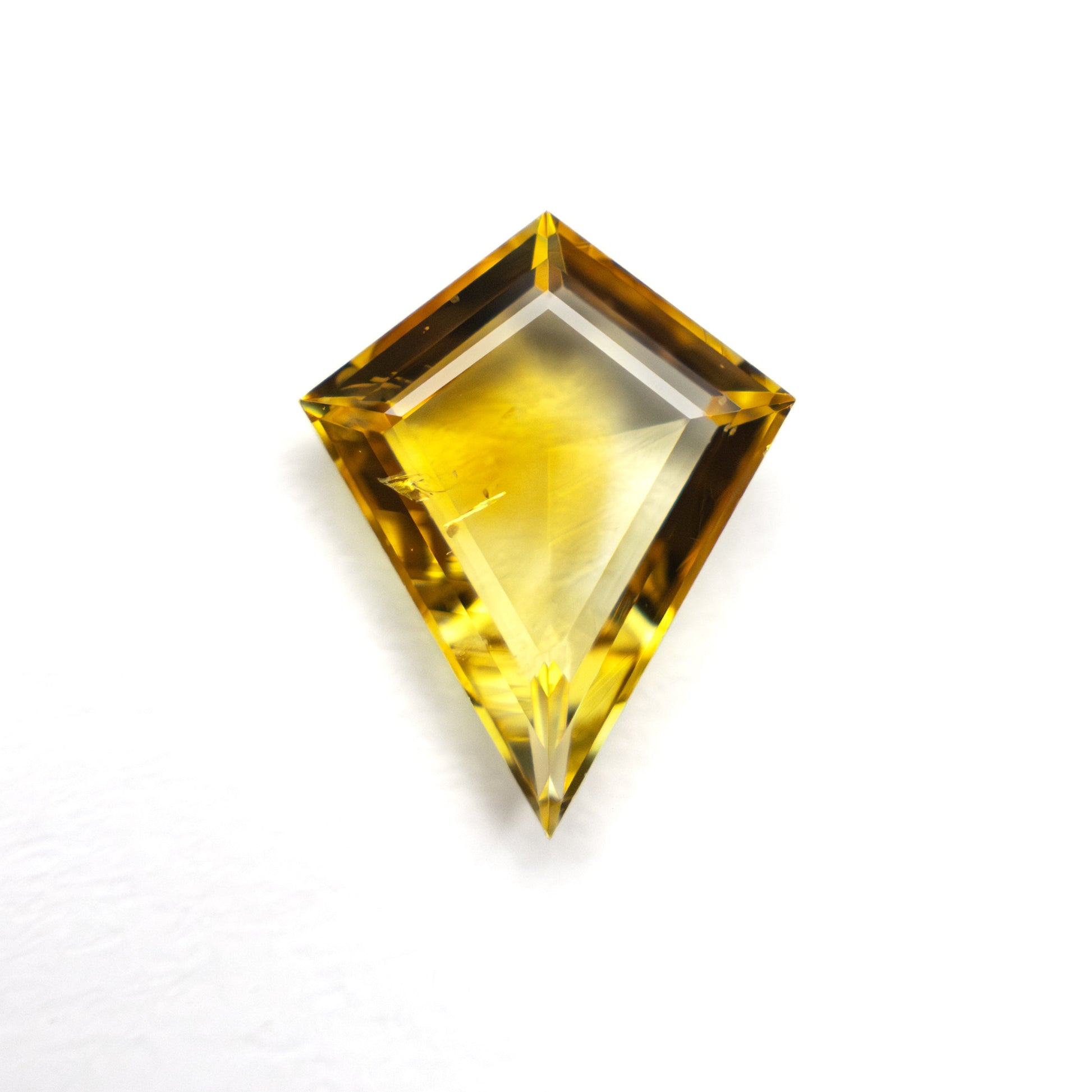 1.11ct 9.42x7.51x2.35mm Kite Rosecut Sapphire 22434-123