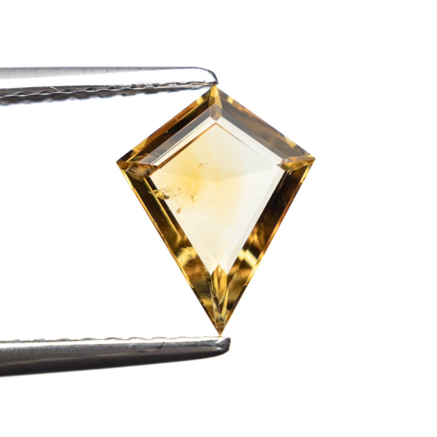 1.11ct 9.42x7.51x2.35mm Kite Rosecut Sapphire 22434-123