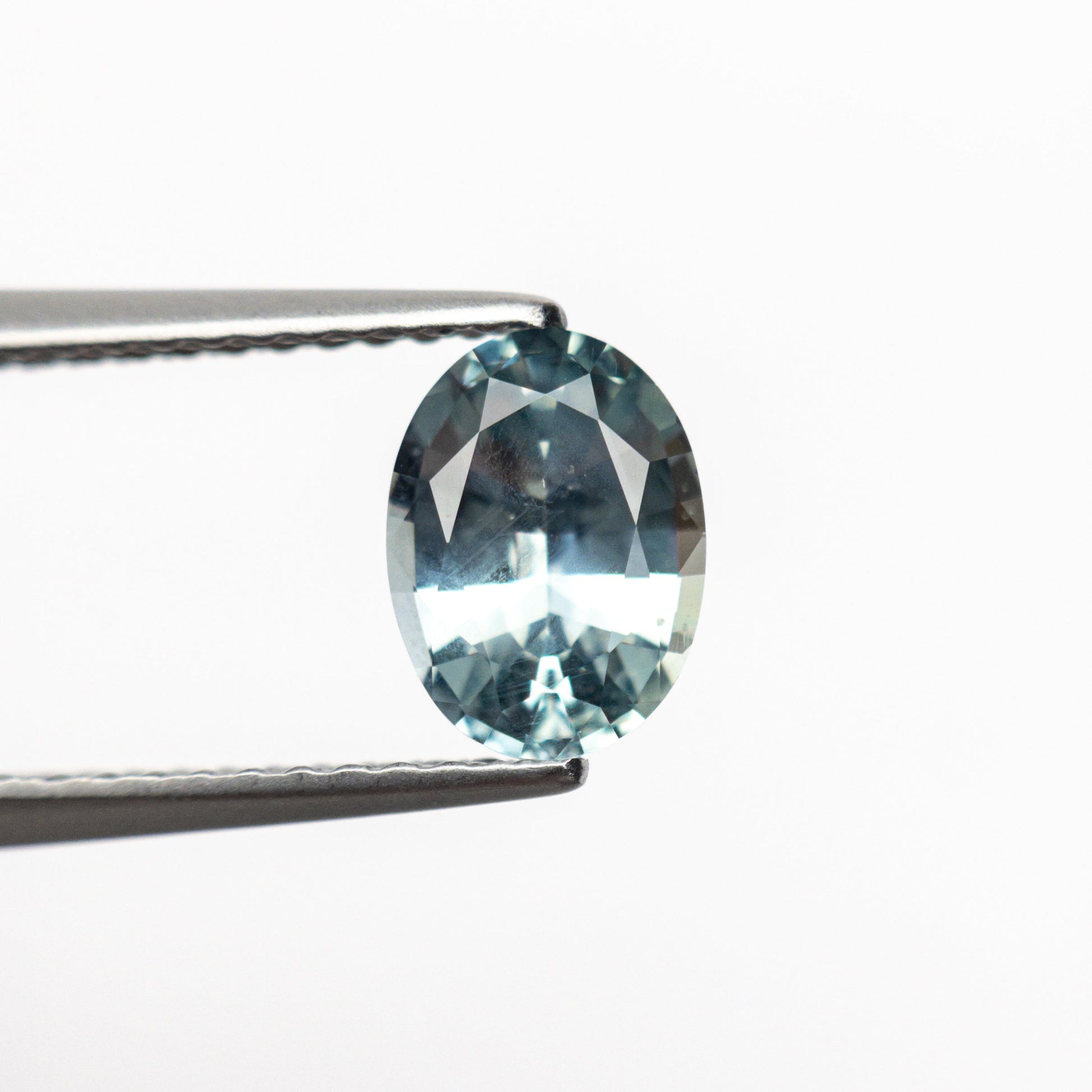 1.28ct 7.50x5.55x3.72mm Oval Brilliant Sapphire 23426-12