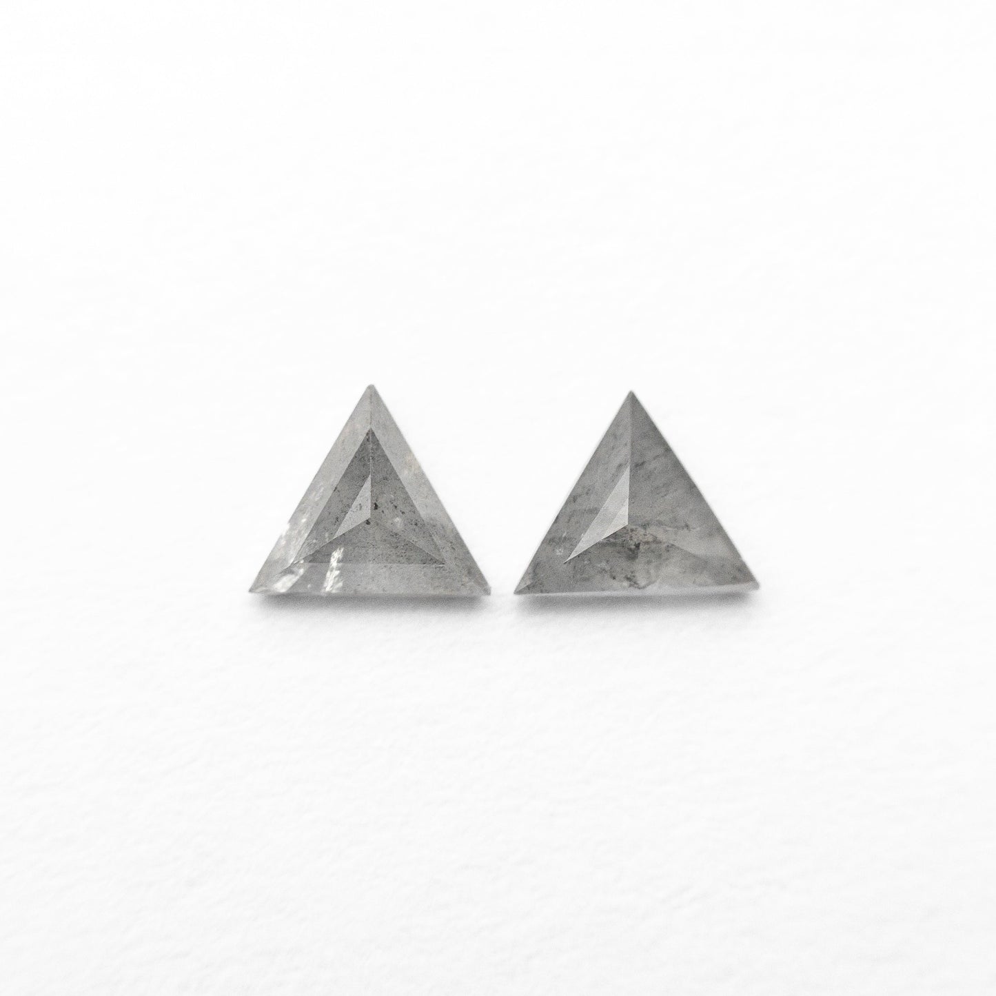 0.25cttw 2pc 4.00x3.52x1.75mm 4.08x3.40x1.46mm Triangle Rosecut Matching Pair 24487-01