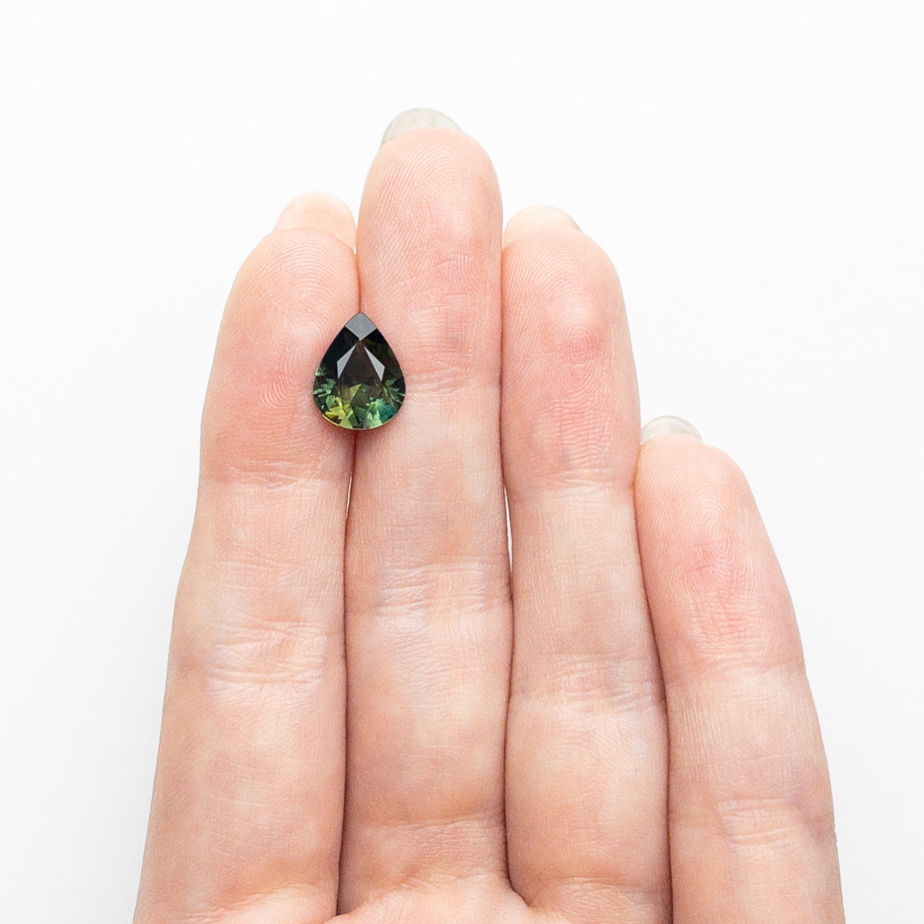 2.82ct 10.64x8.53x4.64mm Pear Brilliant Sapphire 25379-02