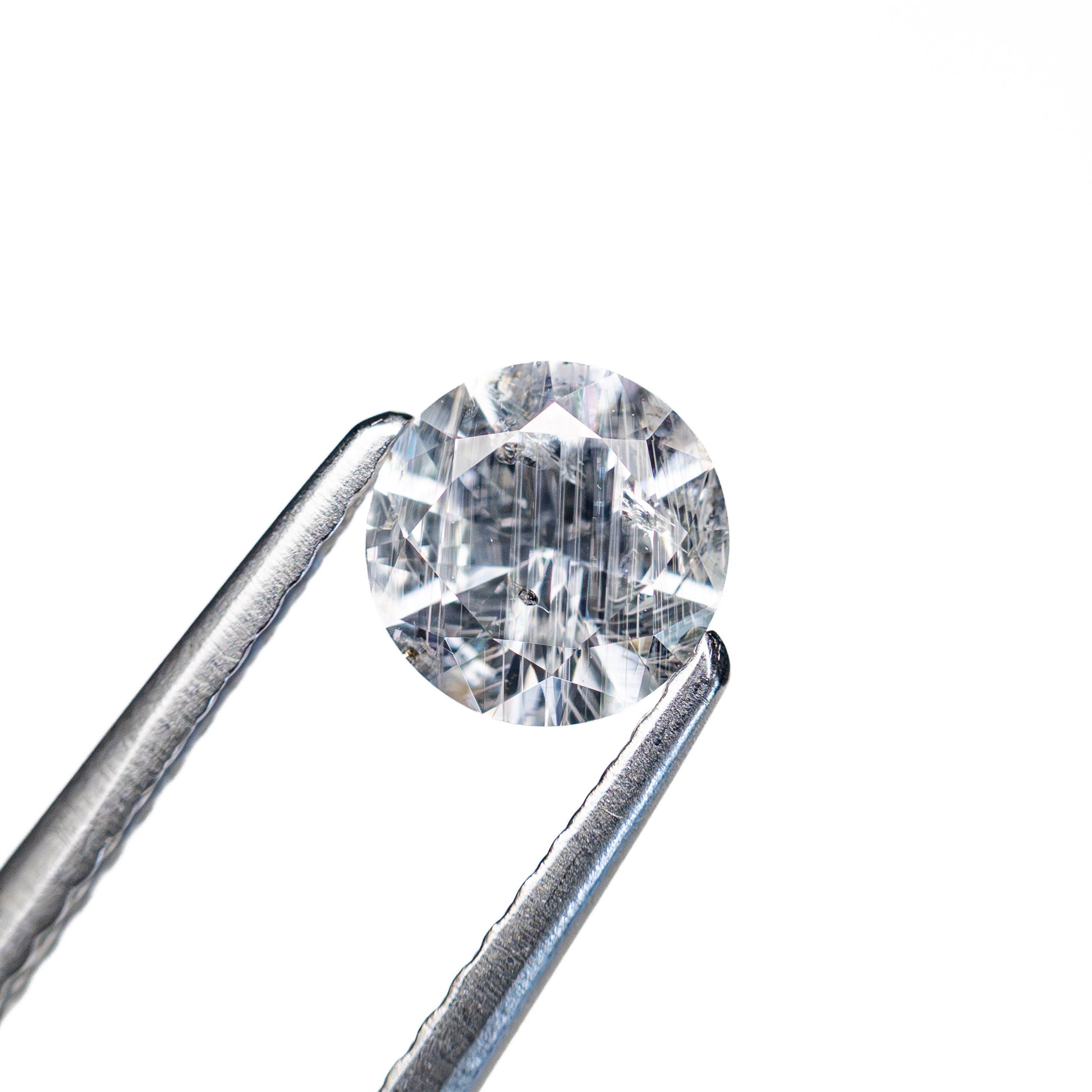 0.74ct 5.53x5.56x3.46mm Round Brilliant Sapphire 26134-20