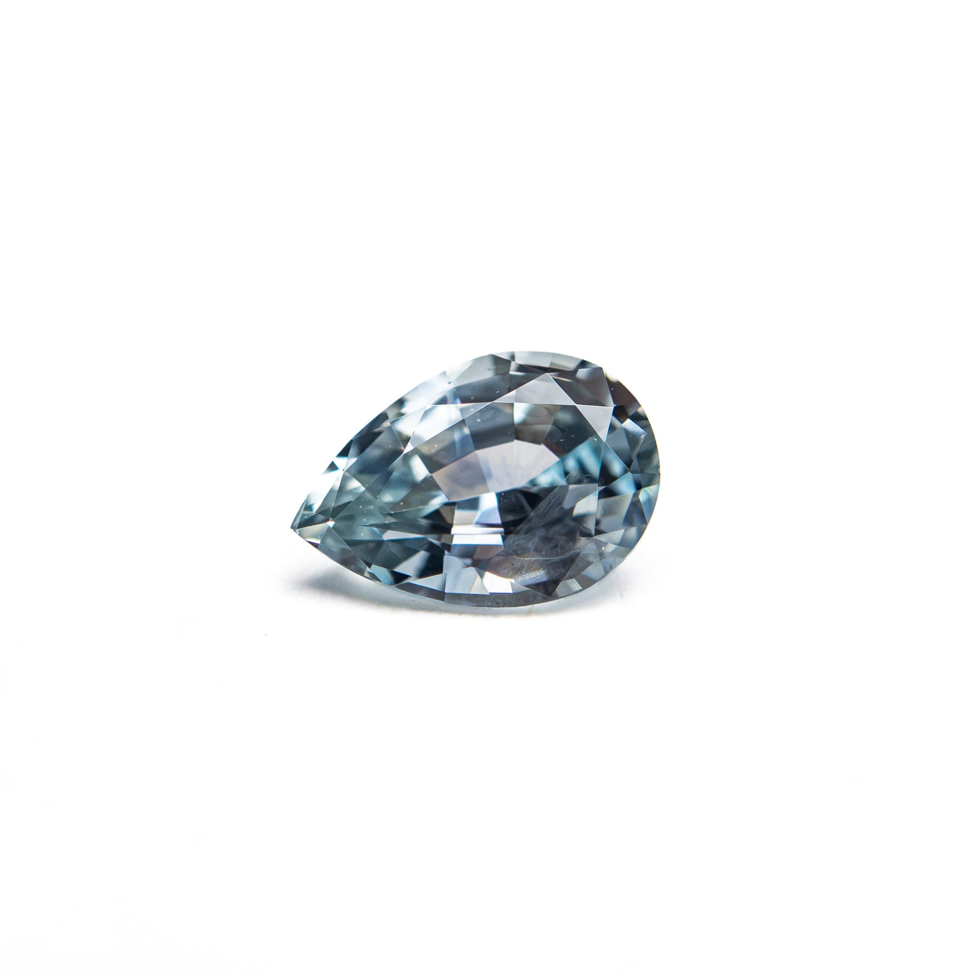 0.61ct 6.42x4.44x2.92mm Pear Brilliant Sapphire 26145-04