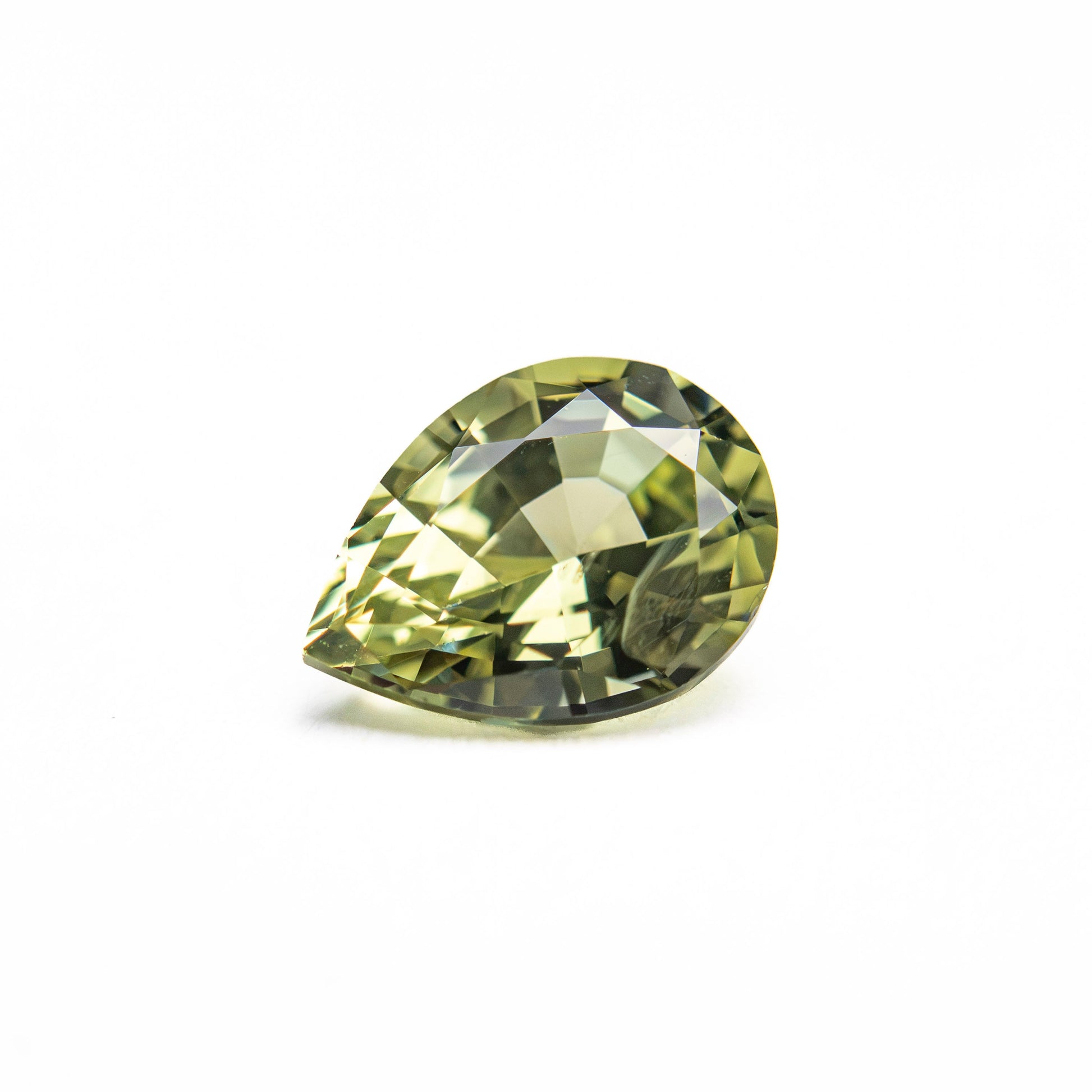 1.14ct 7.52x5.54x3.71mm Pear Brilliant Sapphire 26150-18