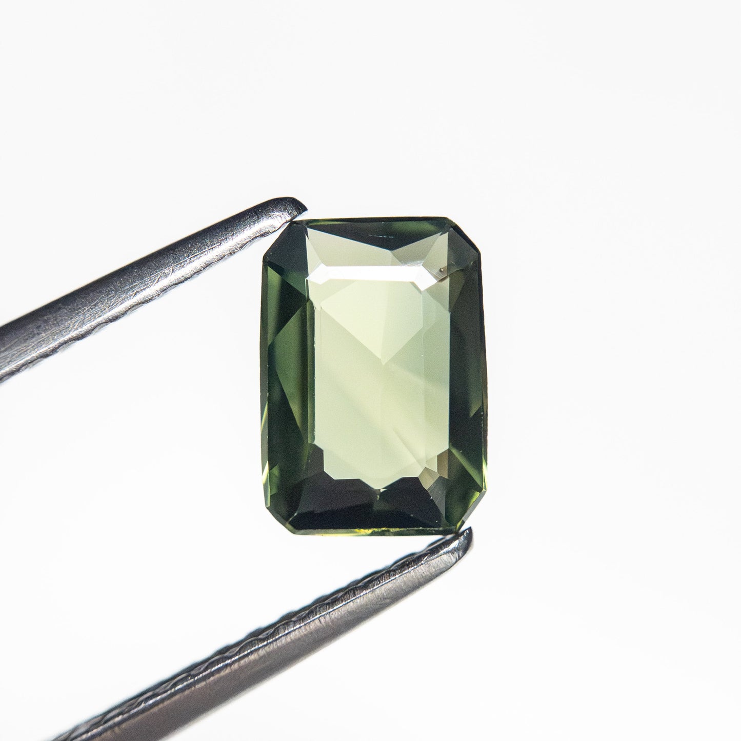0.82ct 7.18x5.07x2.00mm Cut Corner Rectangle Step Cut Sapphire 26327-103