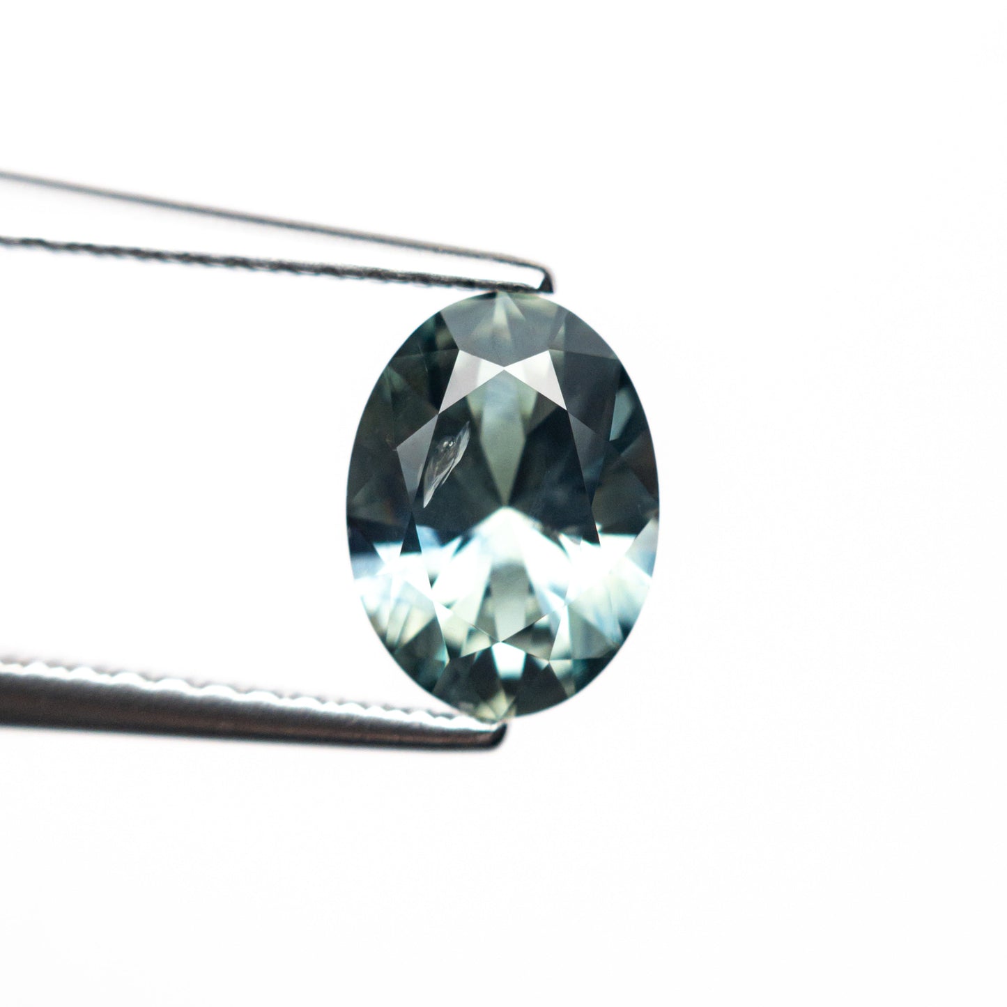 1.49ct 8.08x5.95x4.06mm Oval Brilliant Sapphire 26535-01