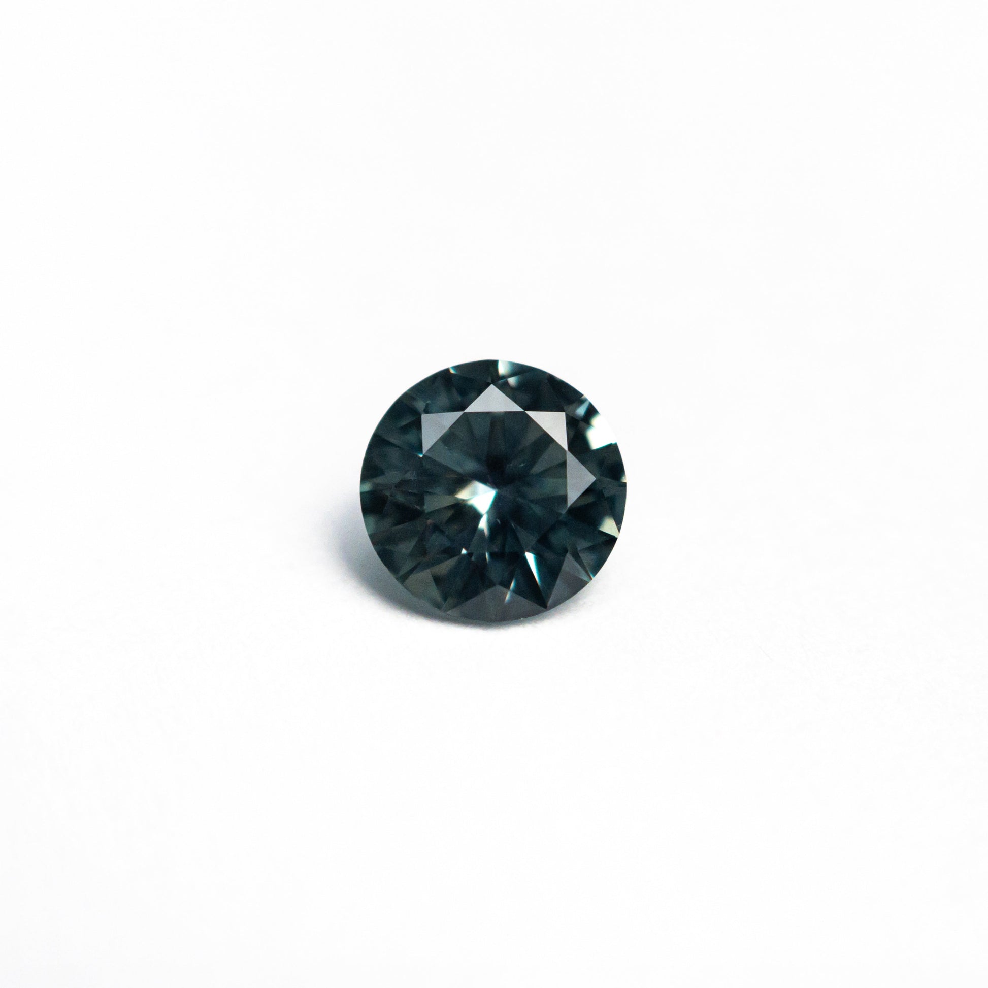 0.54ct 4.99x4.98x2.96mm Round Brilliant Sapphire 26556-13