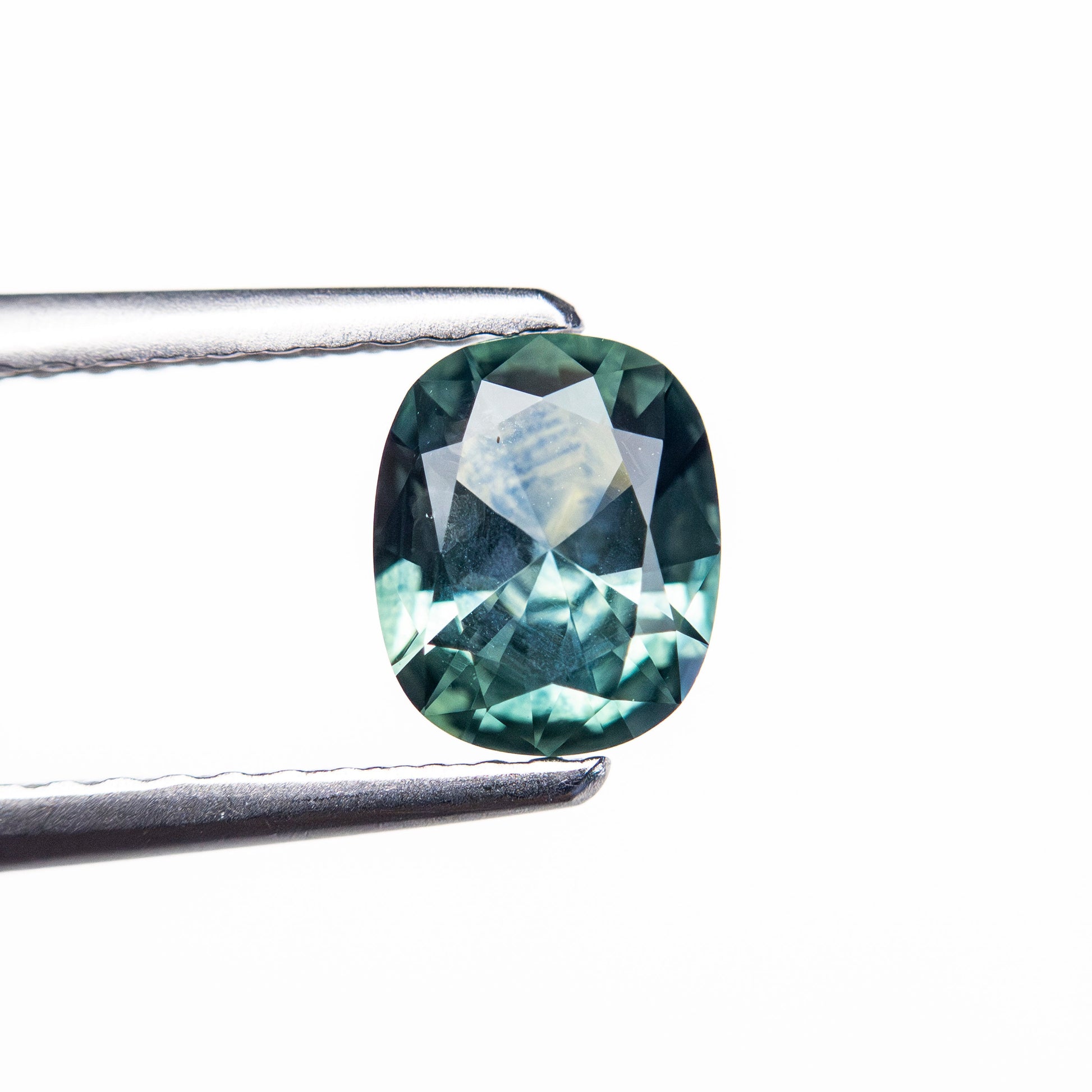 0.82ct 6.35x5.22x3.06mm Cushion Brilliant Sapphire 26618-02