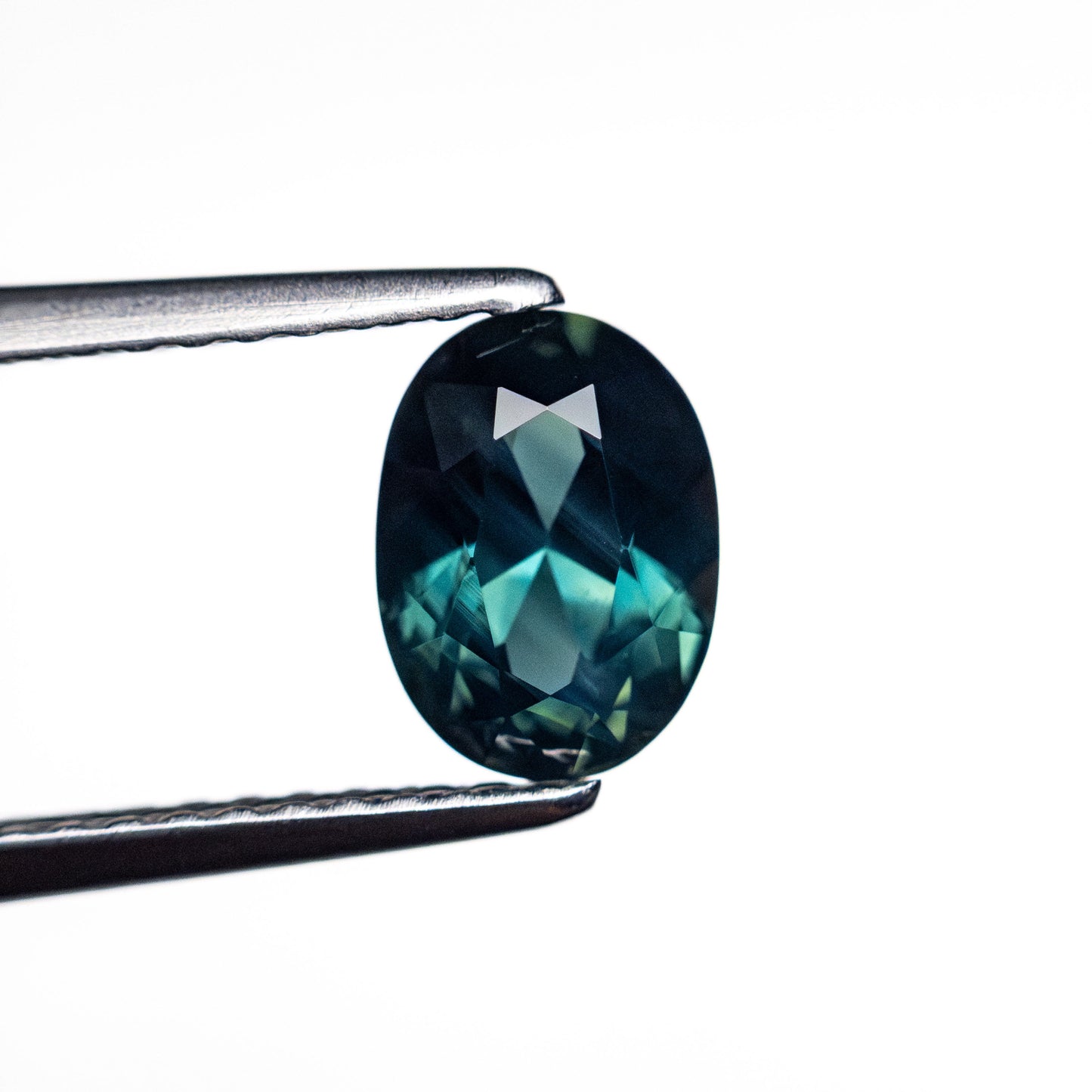 1.16ct 7.27x5.33x3.86mm Oval Brilliant Sapphire 26621-02