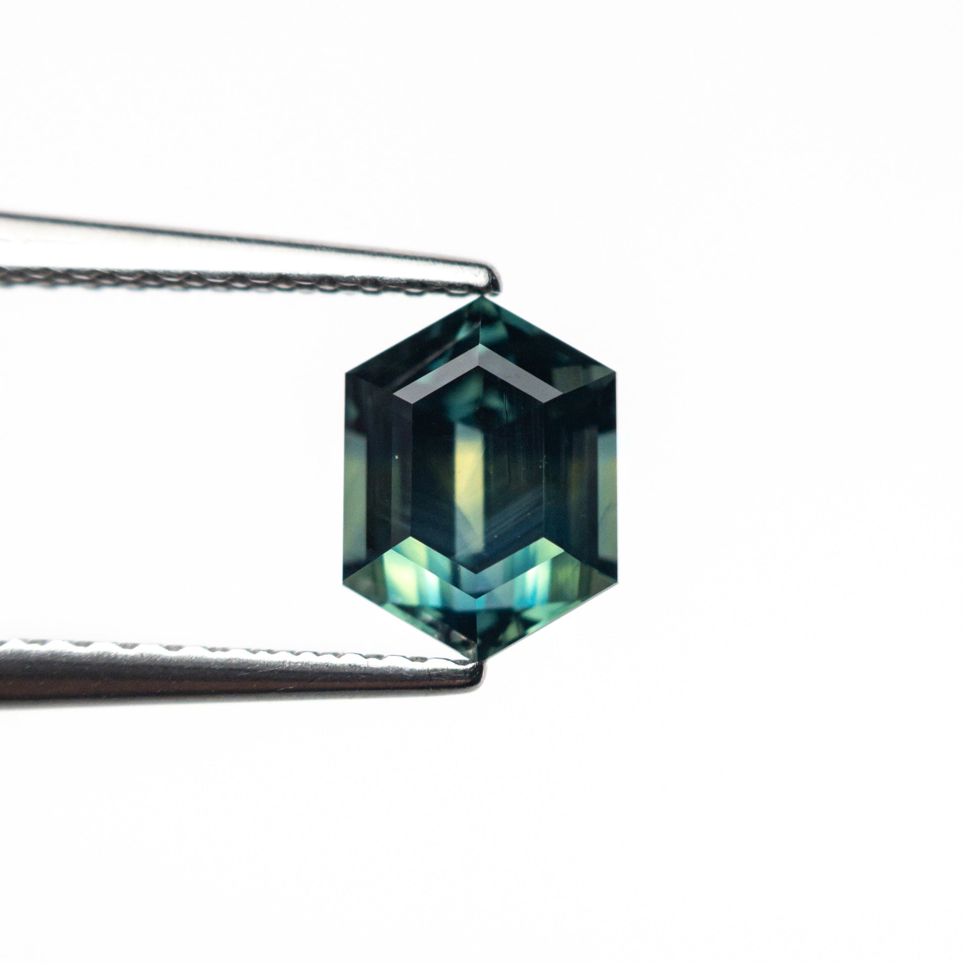 1.44ct 7.21x5.37x4.39mm Hexagon Step Cut Sapphire 26728-01