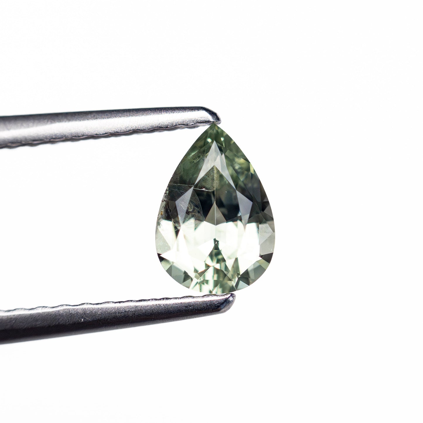 0.61ct 6.48x4.53x2.91mm Pear Brilliant Sapphire 26574-01