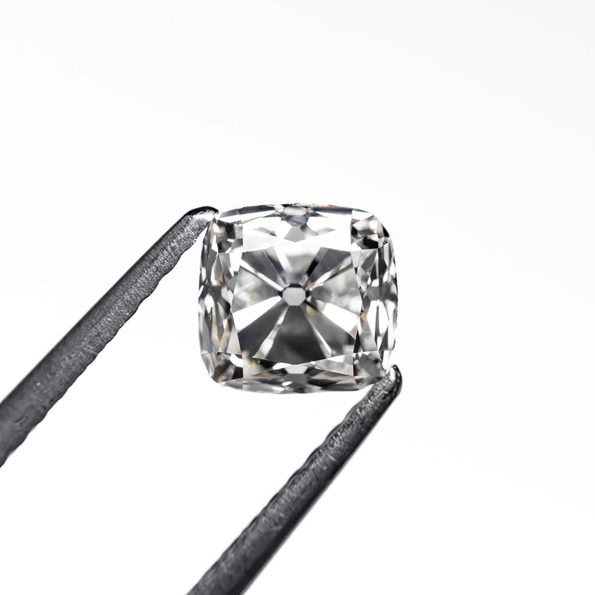 1.02ct 5.62x5.44x4.37mm VS2 G Modern Antique Old Mine Cut 27130-01