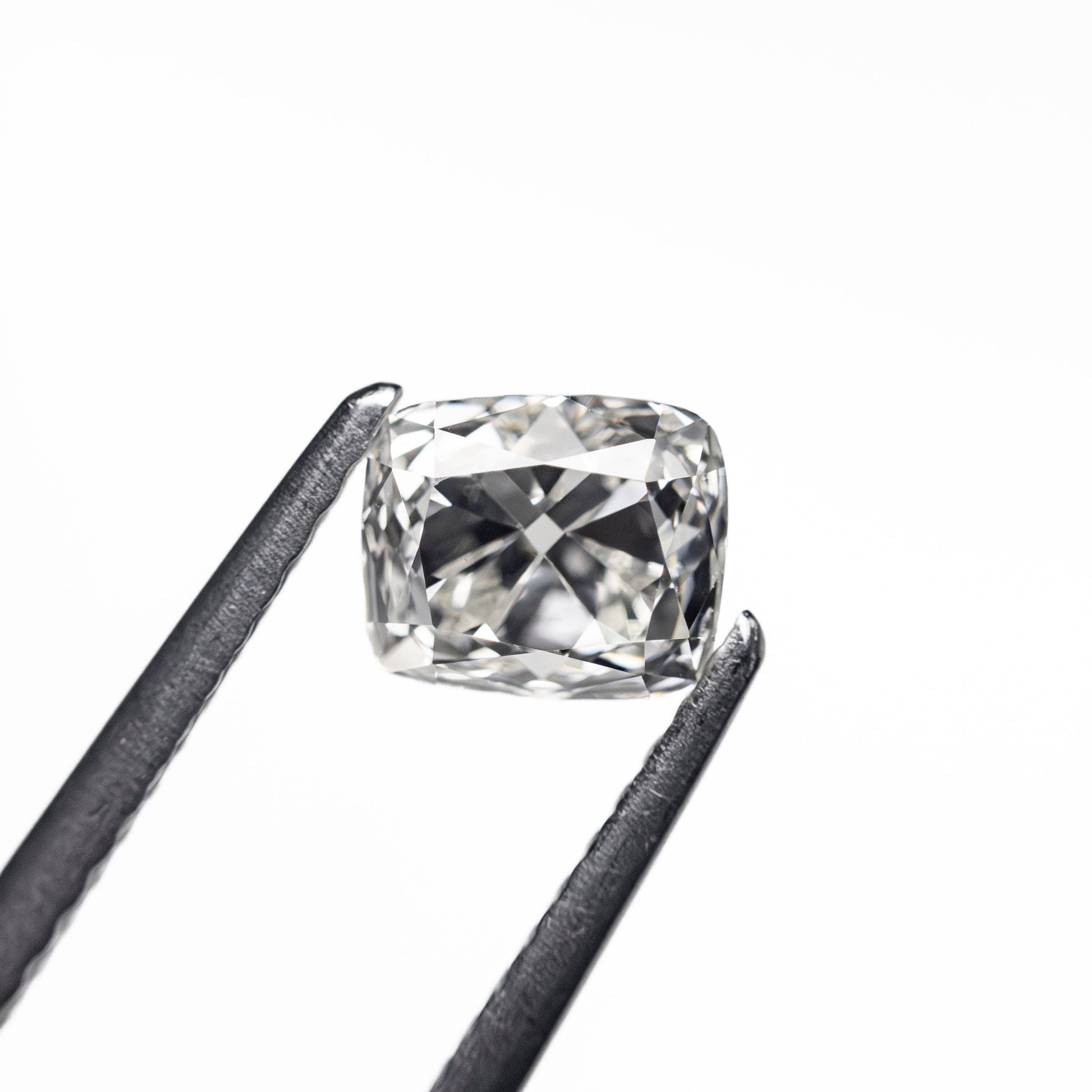1.04ct 5.72x4.79x4.49mm SI1 H Modern Antique Old Mine Cut 27130-05