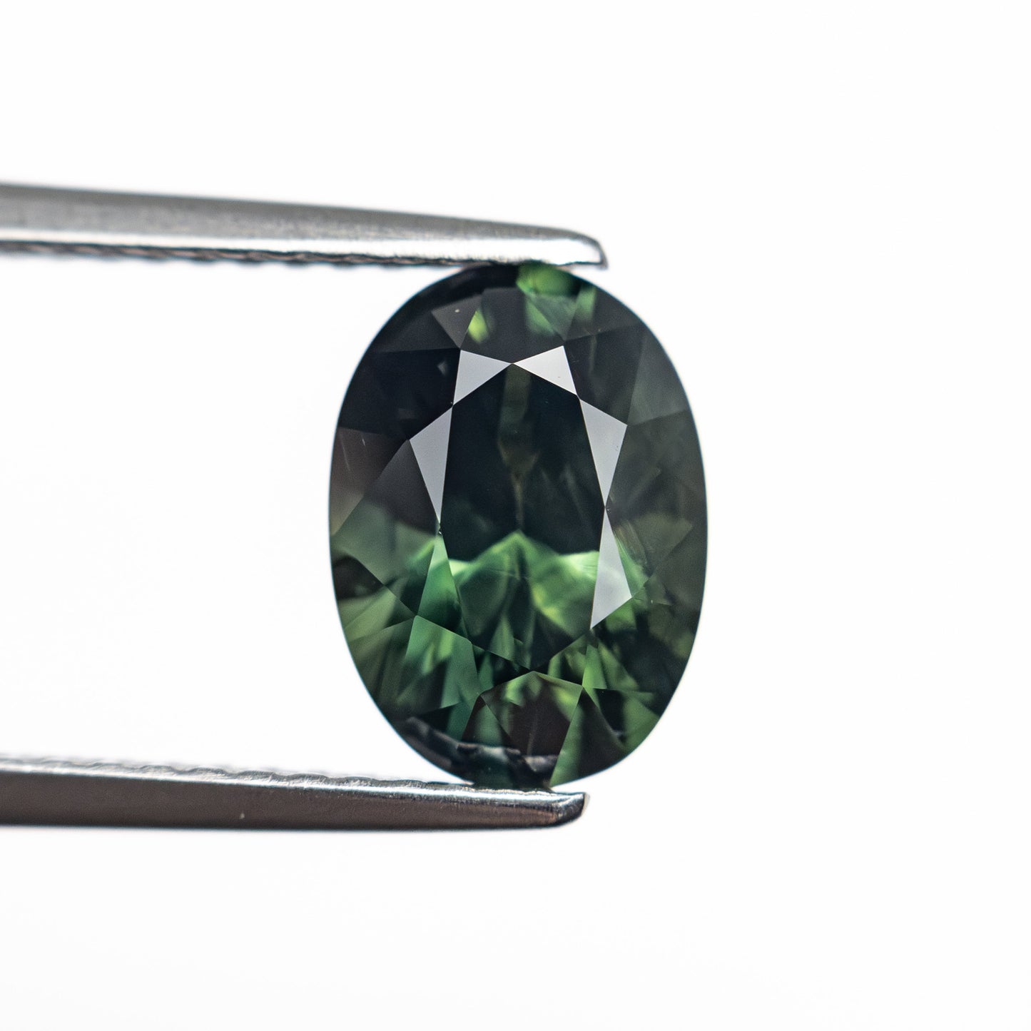 2.21ct 9.16x6.61x5.07mm Oval Brilliant Sapphire 27151-01