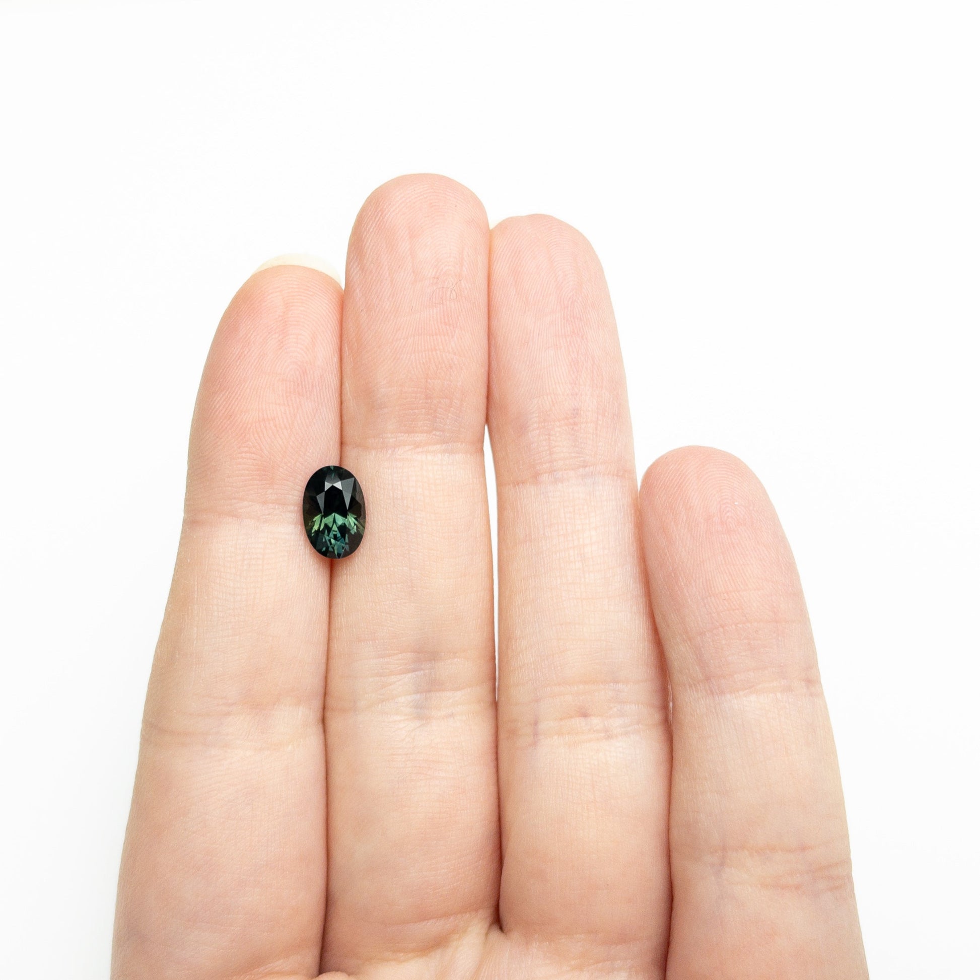 2.17ct 10.22x6.82x4.28mm Oval Brilliant Sapphire 27151-02