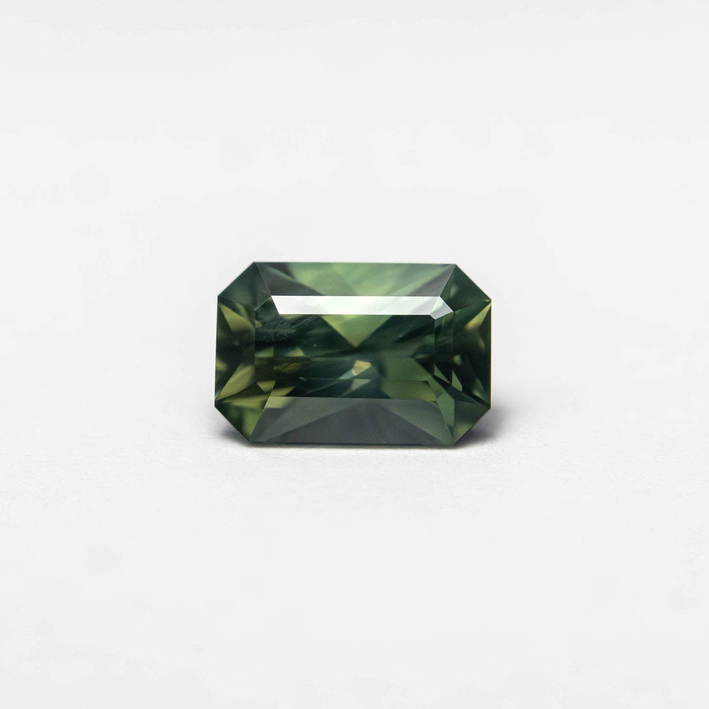 0.82ct 6.36x4.23x3.53mm Cut Corner Rectangle Step Cut Sapphire 27336-37