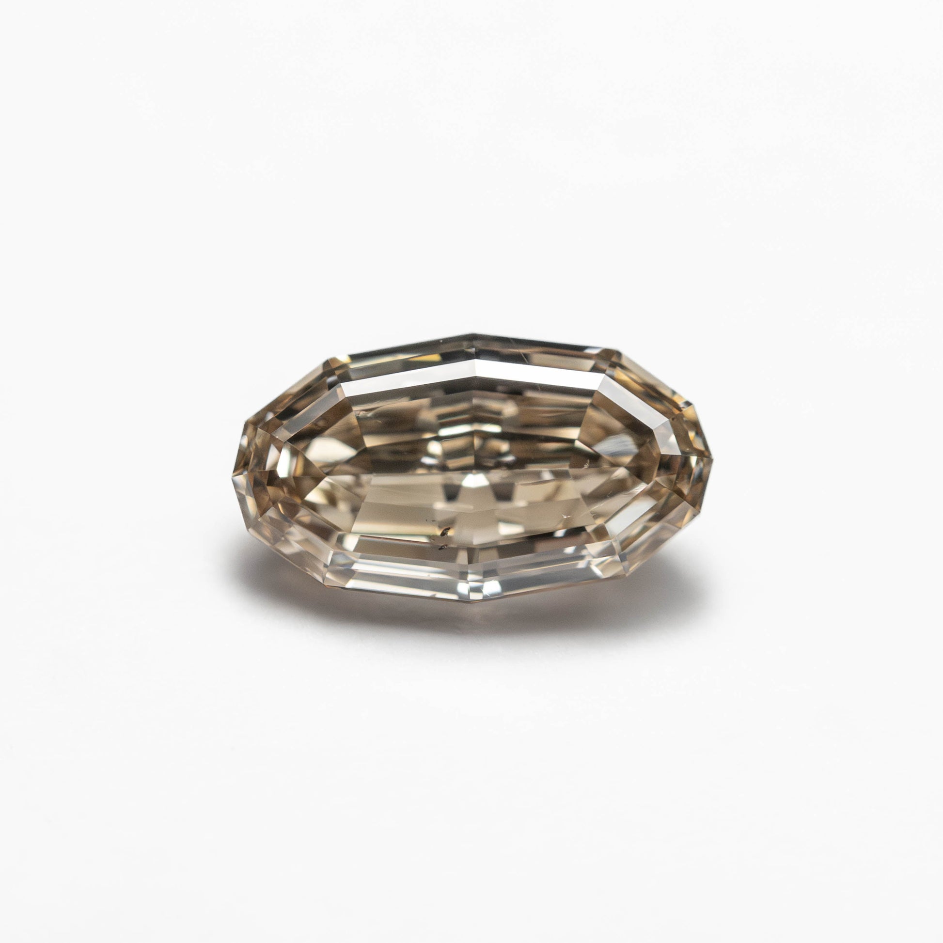 1.01ct 8.30x4.69x3.14mm SI2 C4 Geo Oval Step Cut 🇿🇦 27375-21