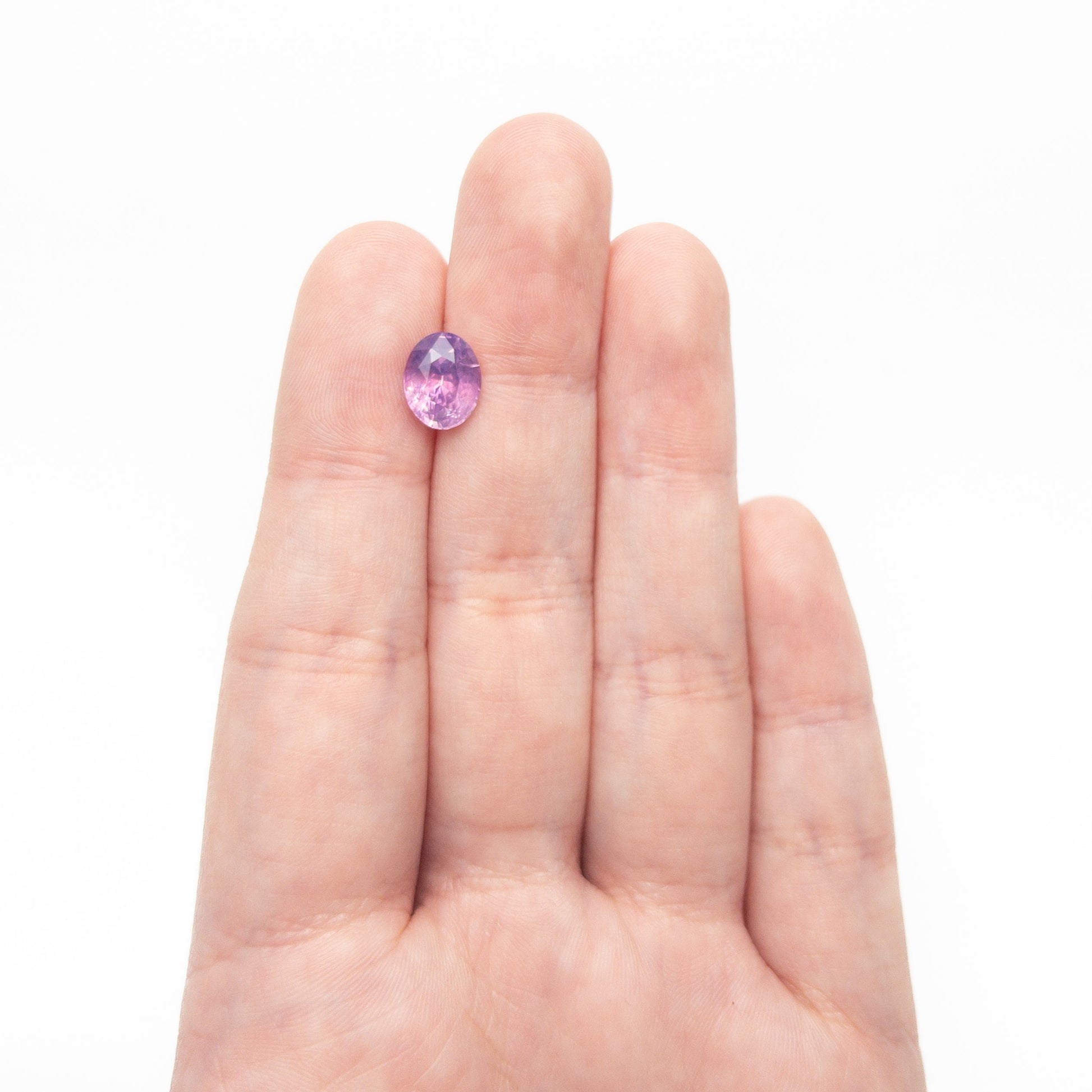 2.99ct 9.28x7.30x5.53mm Oval Brilliant Sapphire 27505-01