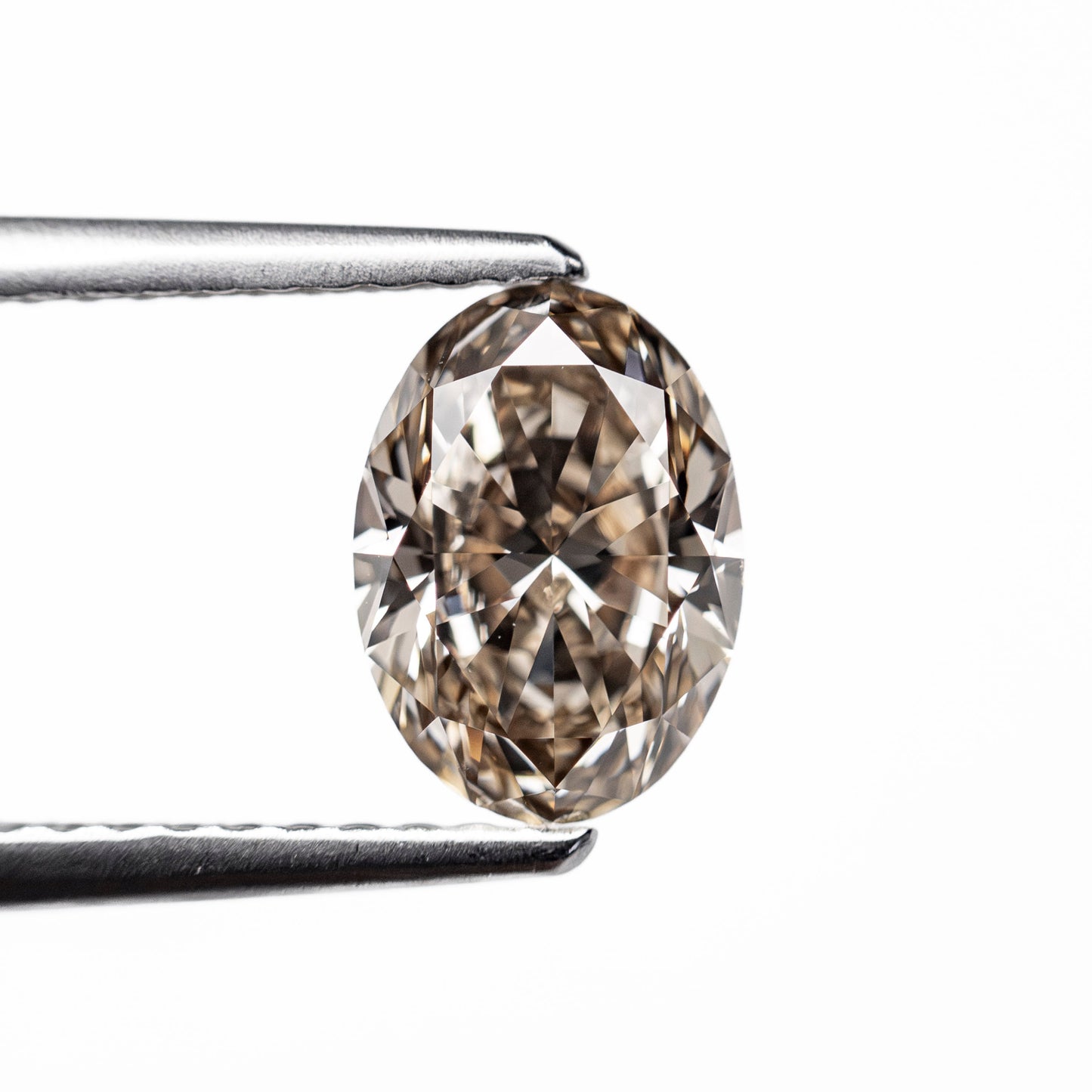 1.20ct 8.01x5.74x3.67mm VS2 C5 Oval Brilliant 27519-05