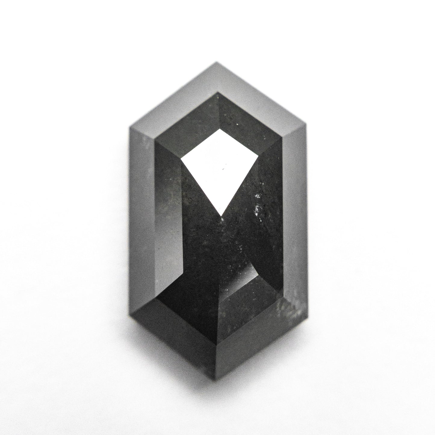 3.92ct 13.55x7.57x4.34mm Hexagon Rosecut 27549-03