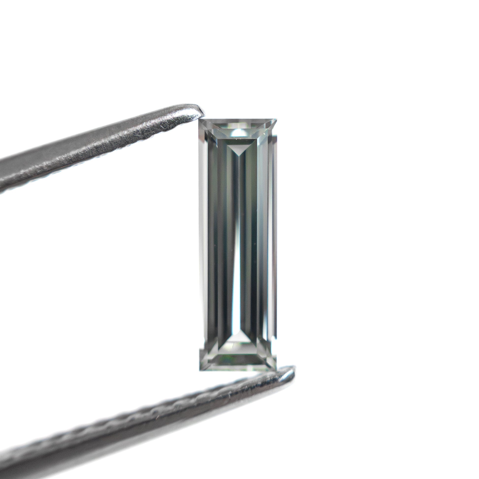 0.59ct 9.05x2.80x2.00mm Baguette Step Cut Sapphire 27720-03