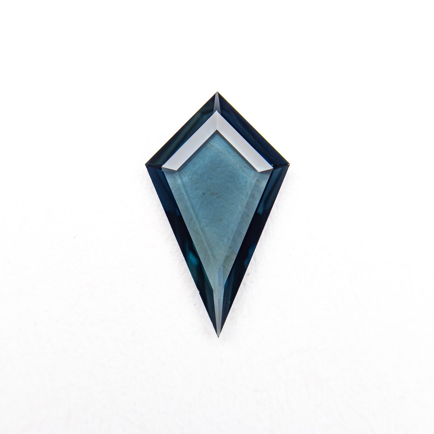 0.46ct 9.37x5.50x1.26mm Kite Portrait Cut Sapphire 27730-05
