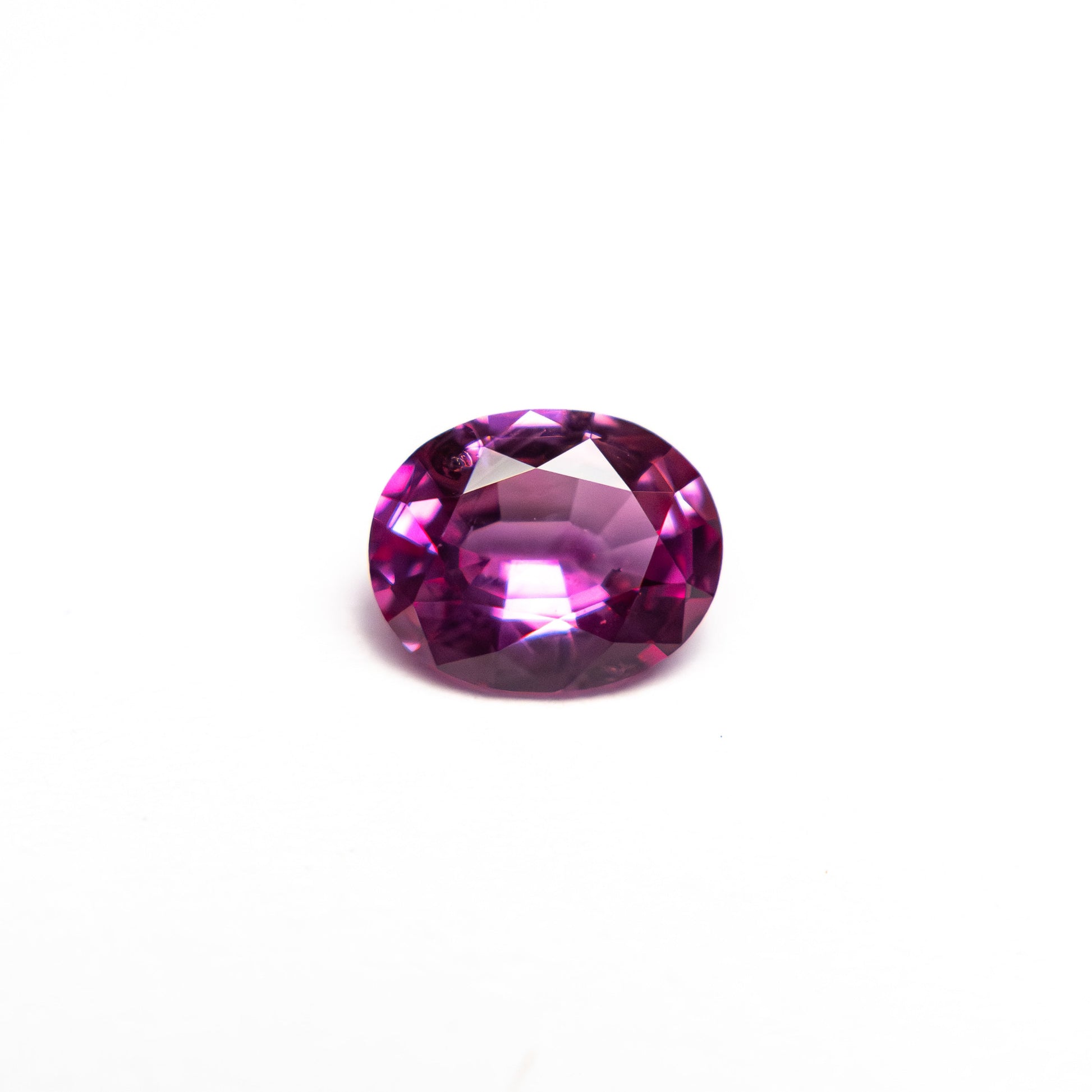 0.58ct 5.83x4.66x2.76mm Oval Brilliant Sapphire 27955-13