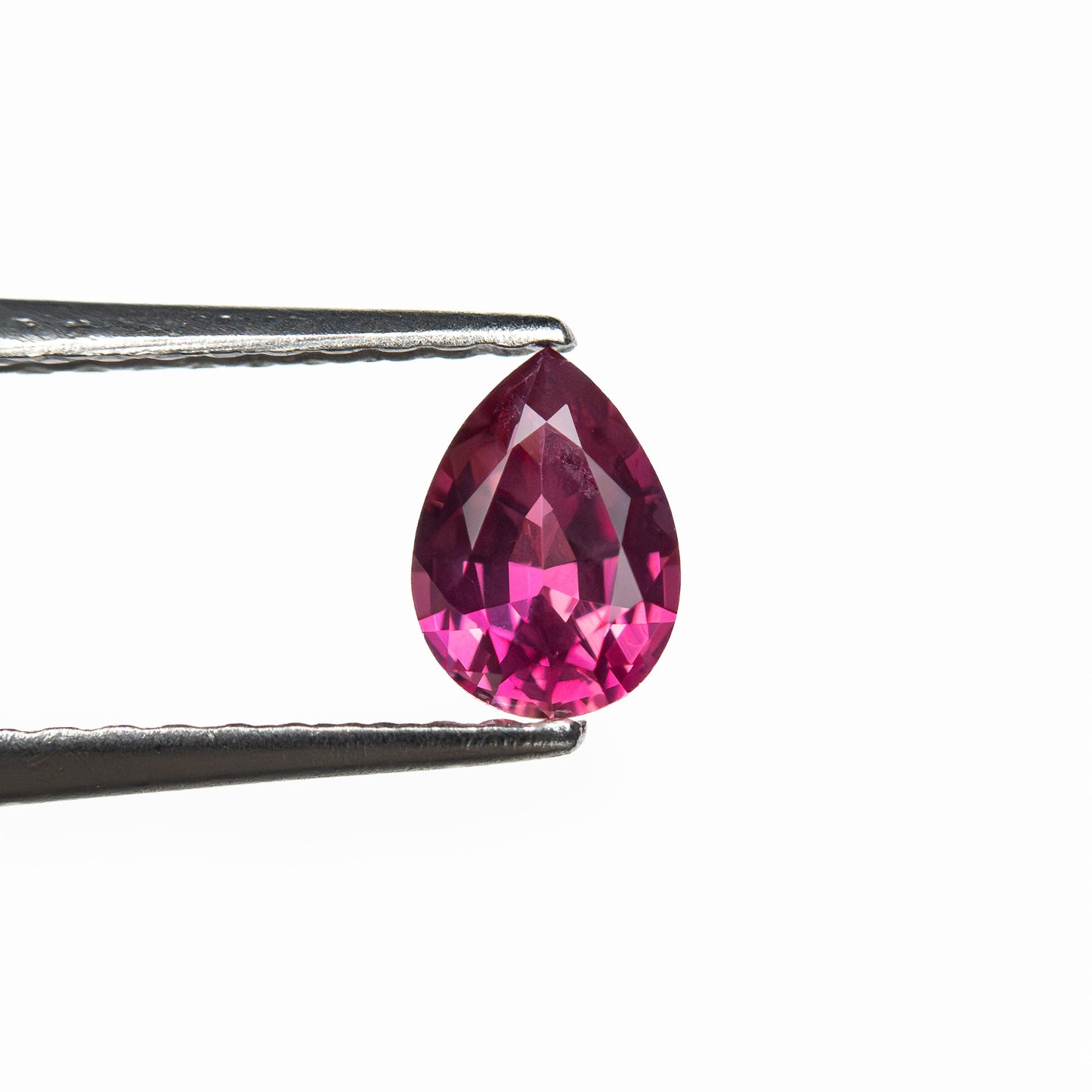 0.42ct 5.56x4.00x2.55mm Pear Brilliant Sapphire 27956-15