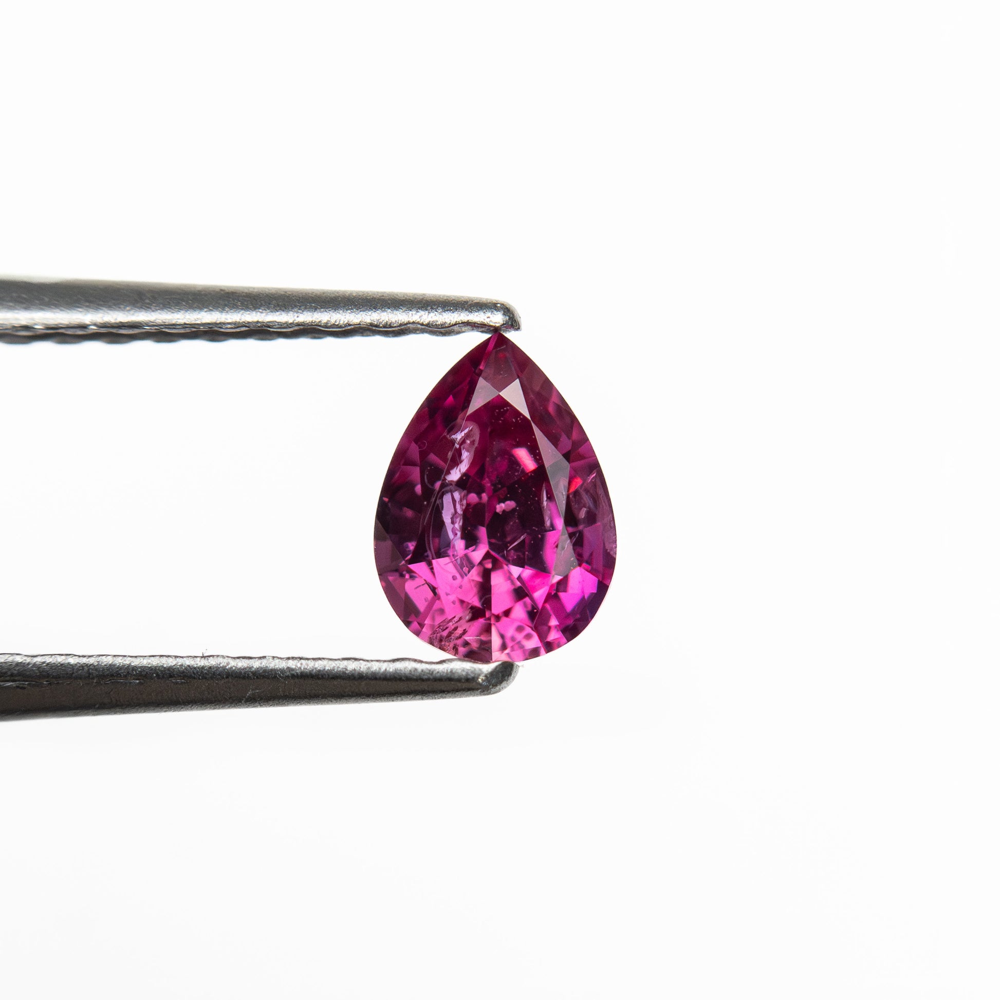 0.43ct 5.40x3.93x2.72mm Pear Brilliant Sapphire 27956-27