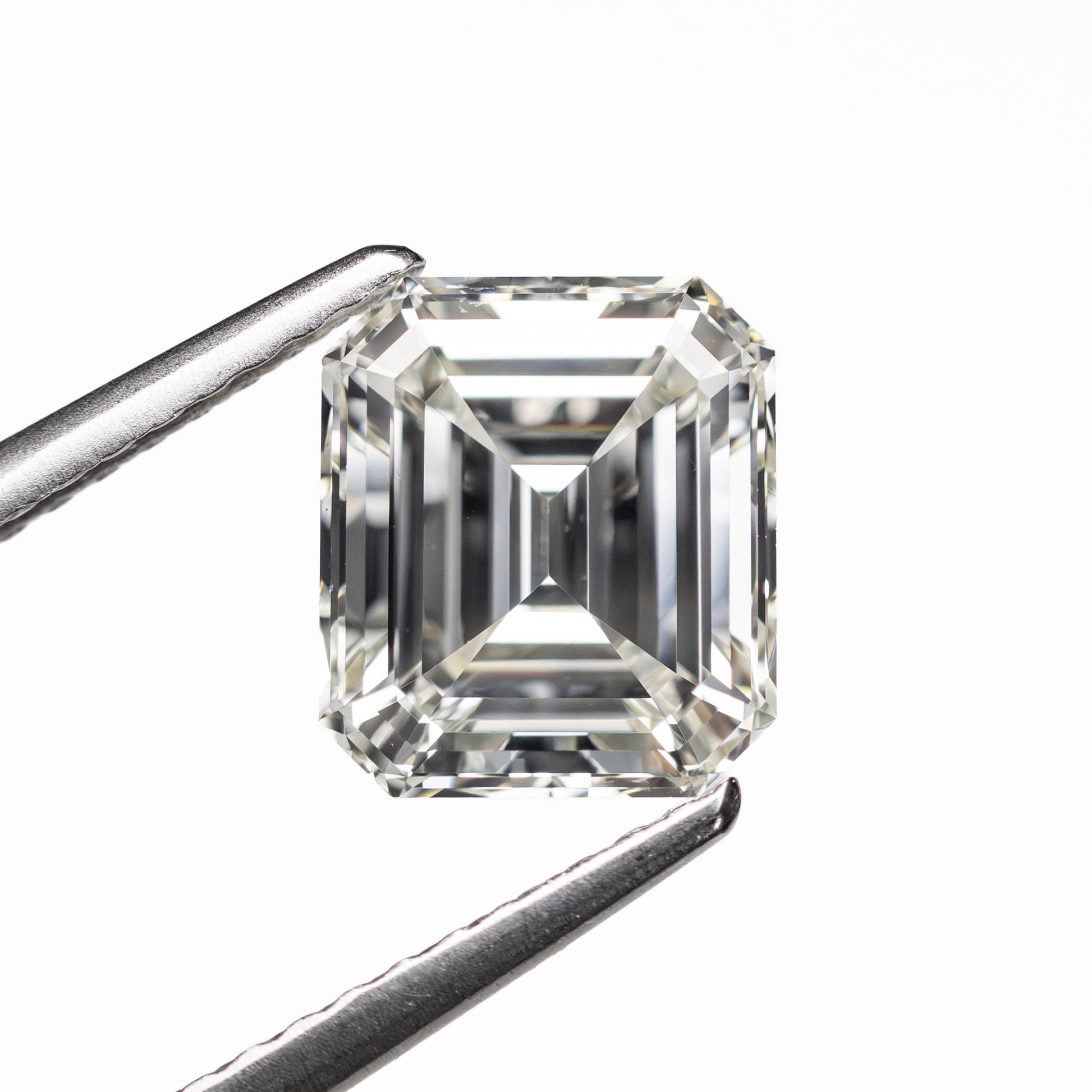 2.01ct 7.88x6.86x4.30mm GIA VS2 K Cut Corner Rectangle Step Cut 28036-01