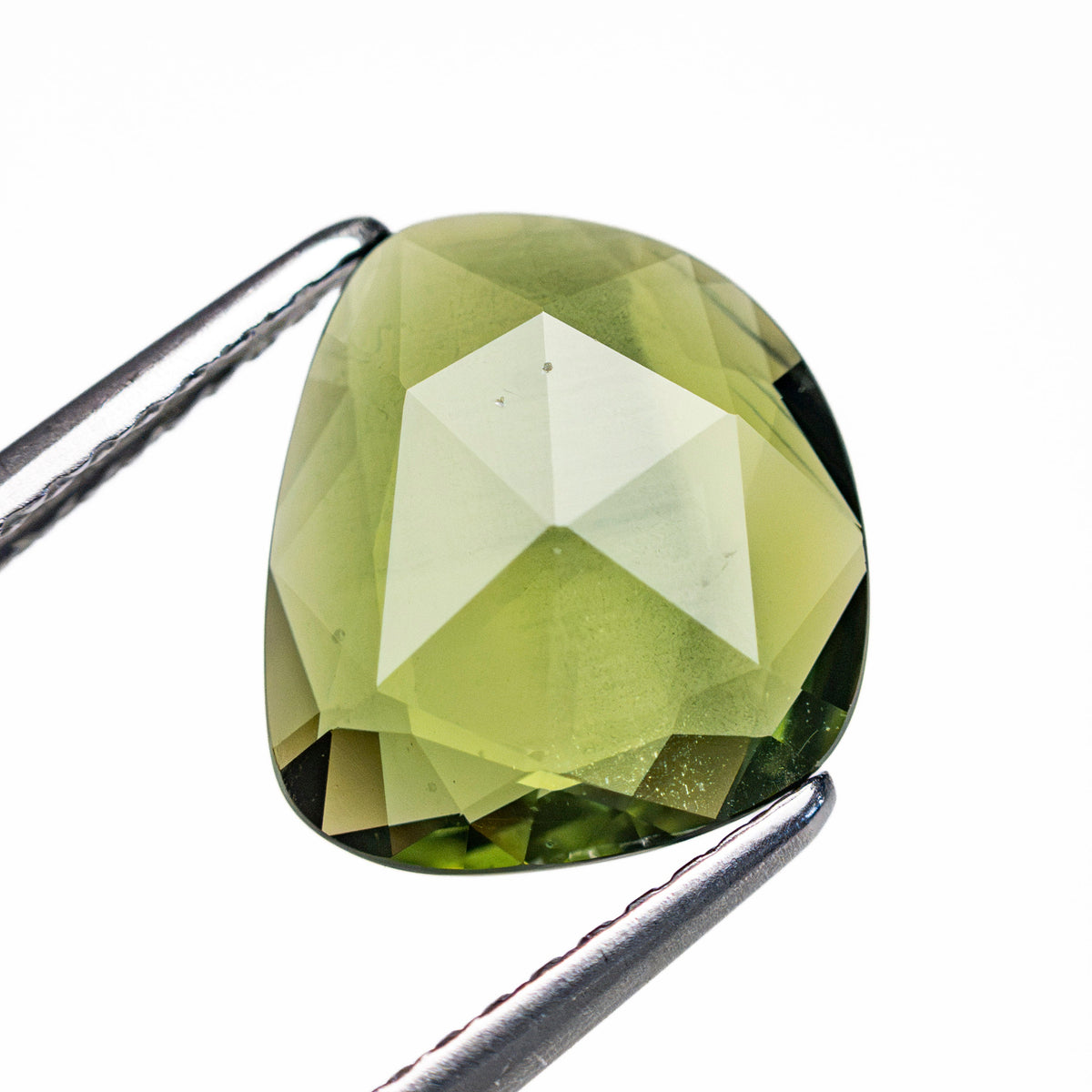 2.75ct 10.08x9.05x2.79mm Amorphous Double Cut Sapphire 28298-08