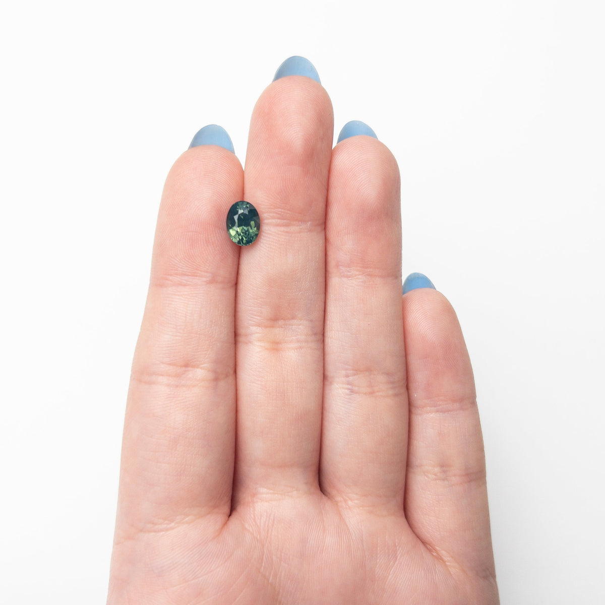 1.99ct 7.98x6.09x4.95mm Oval Brilliant Sapphire 28307-01